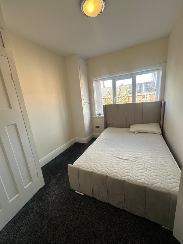 Room Parker Street in Preston