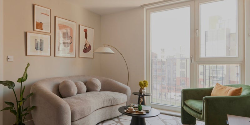Room Heyrod Street in Manchester