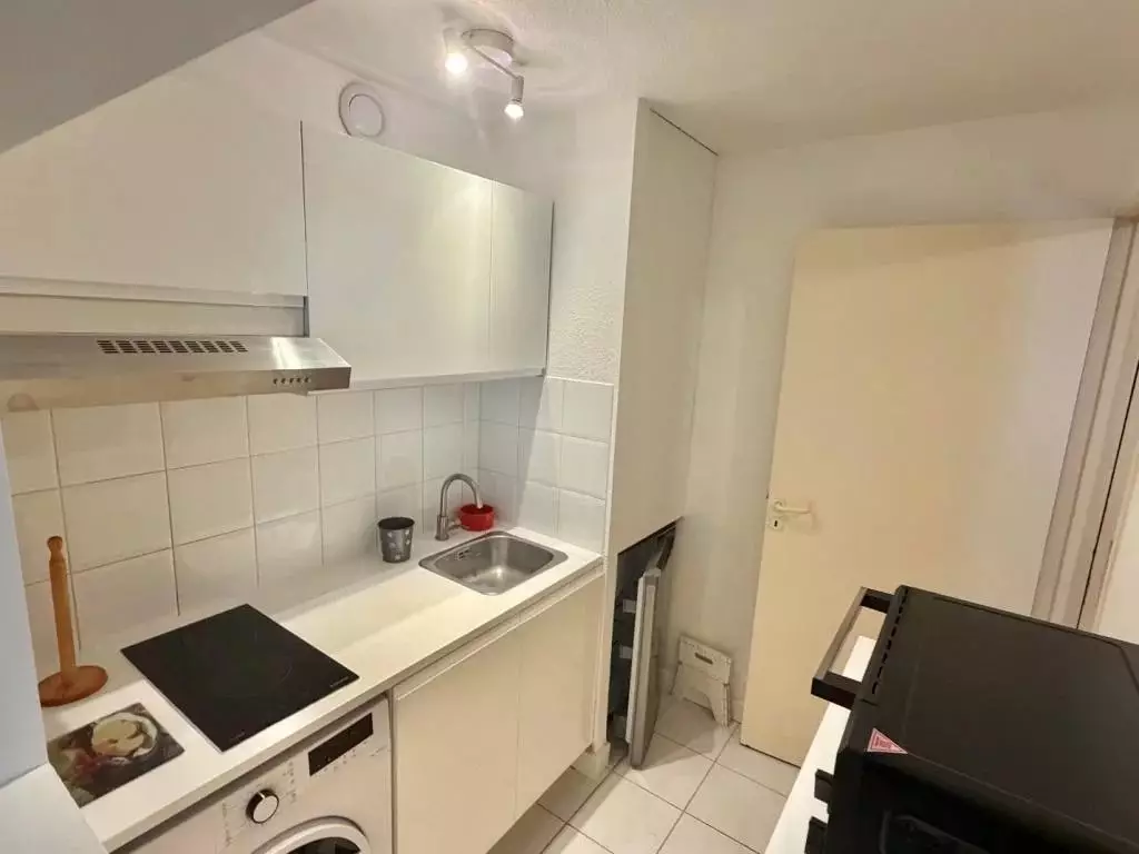 Appartement Place Nansouty à Bordeaux