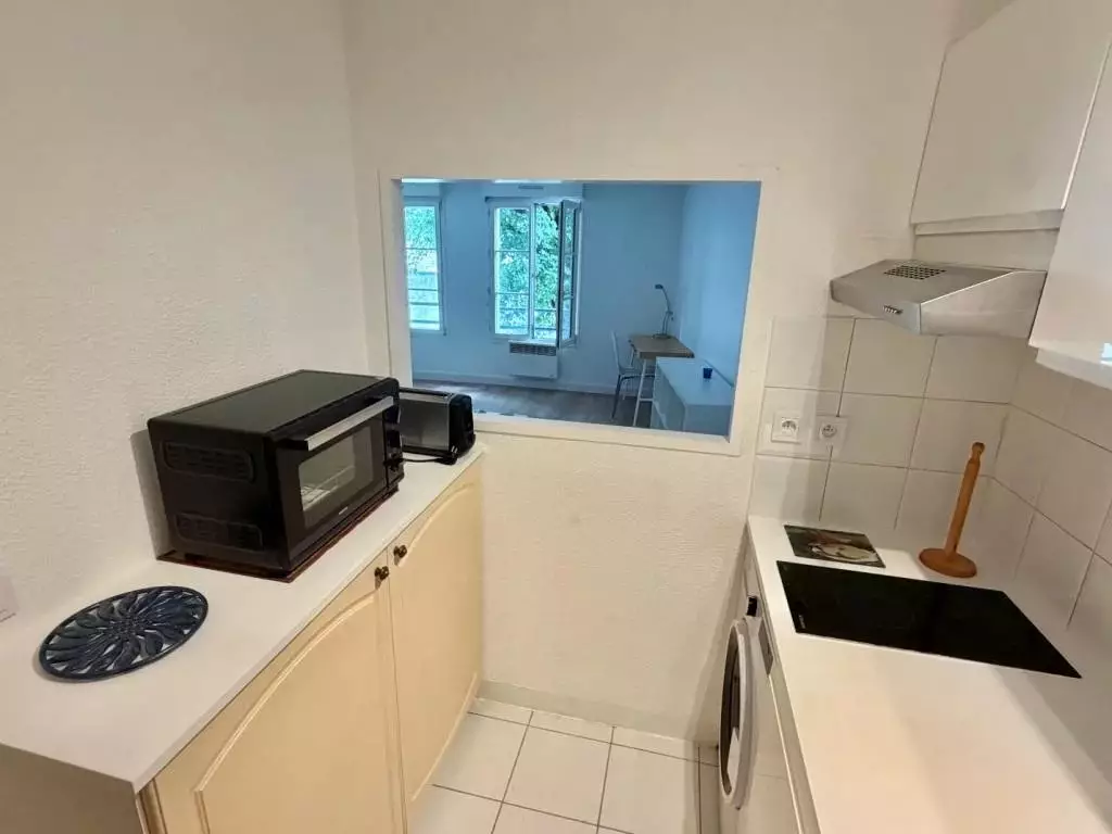 Appartement Place Nansouty à Bordeaux