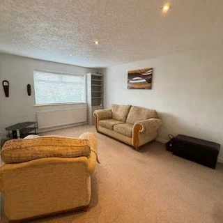 Flat Dunbeath Avenue in Rainhill