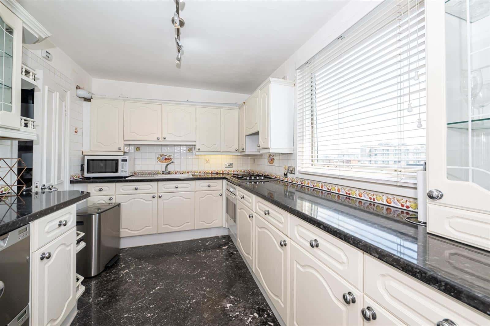 Flat Edgware Road in City of Westminster