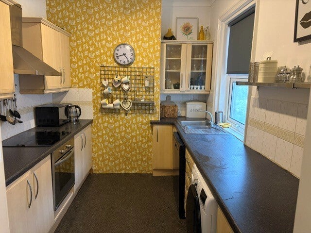 Flat Clifton Street in Borough of Fylde
