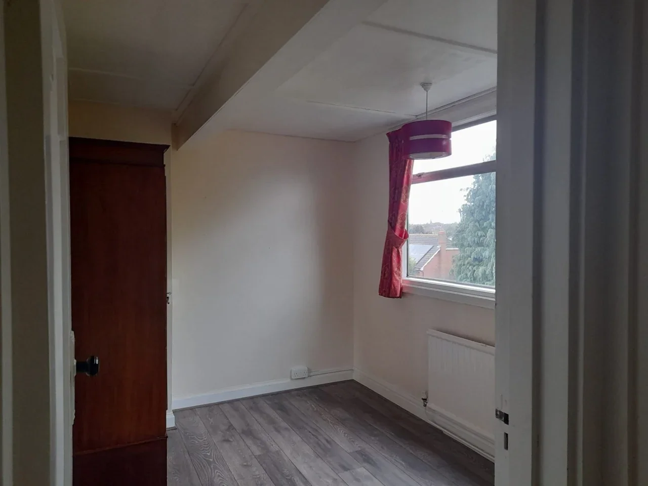 Flat Lewis Road in Kettering