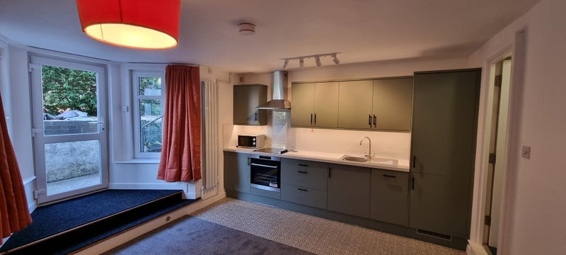 Room Mayfield Park North in Bristol