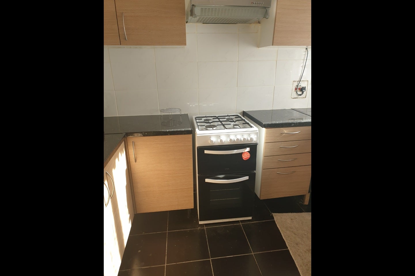 Flat Chandos Road in Greater London