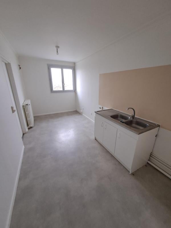 Flat Rue de Tambour in Reims