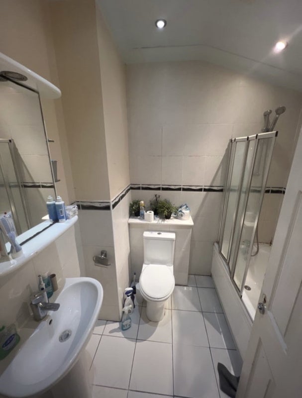 Room Mare Street in Greater London