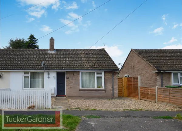 House Sainfoin Close in South Cambridgeshire