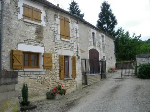 Appartement Chemin de la Côte Renard à Serrigny