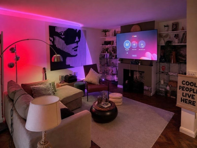 Room Pekin Street in Greater London