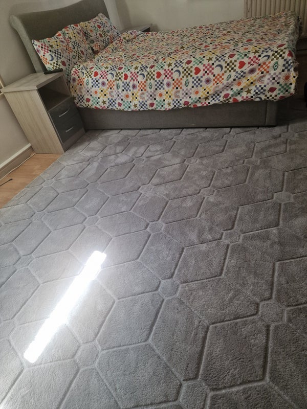 Room Llewellyn Street in Greater London