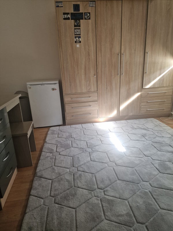 Room Llewellyn Street in Greater London