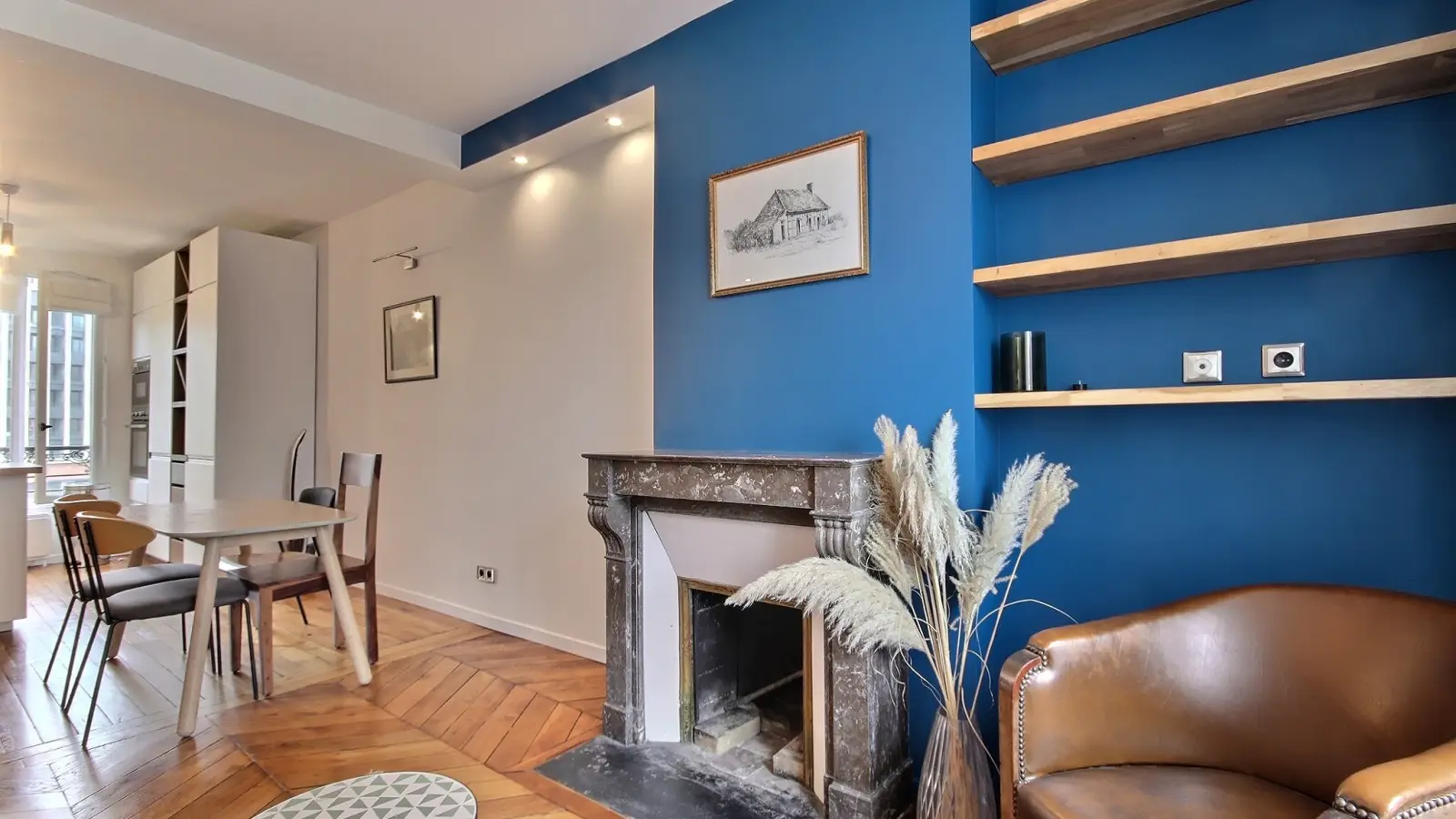 Flat Rue de Paradis in Paris