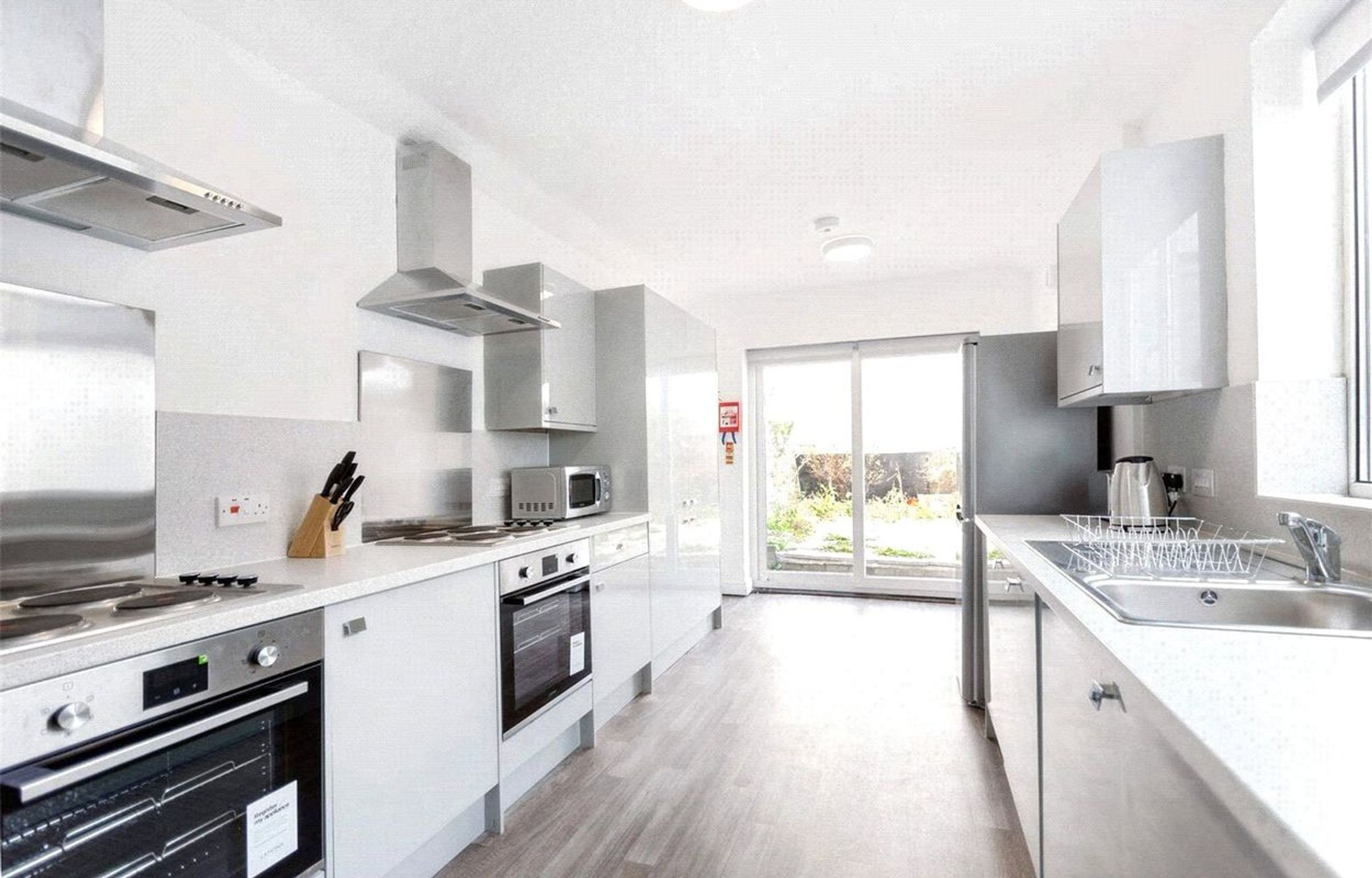 House Lodge Causeway in Bristol