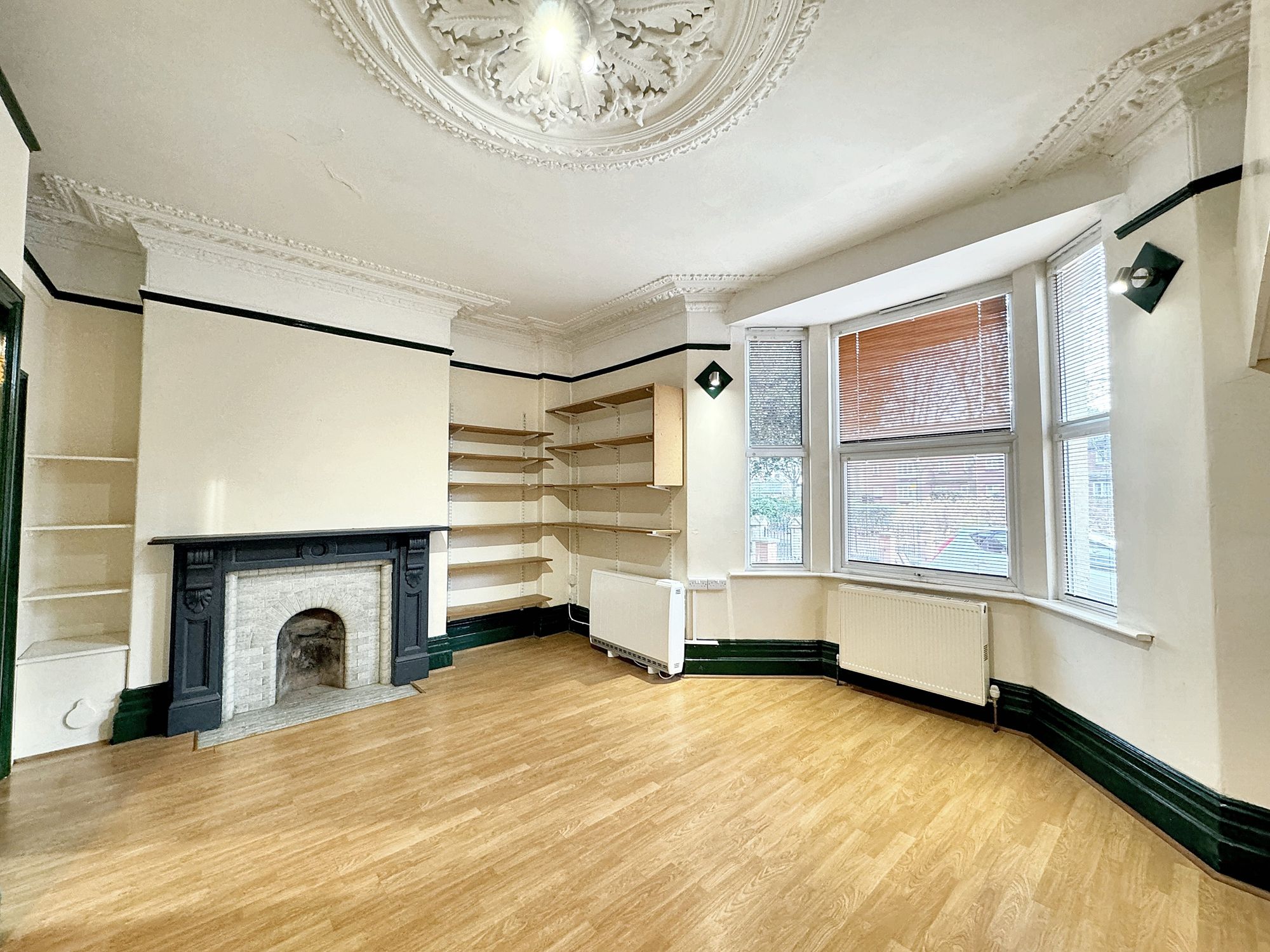 Flat Clifton Terrace in Taunton