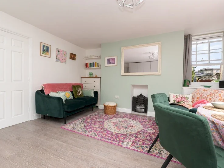 Flat Guinea Lane in Bath
