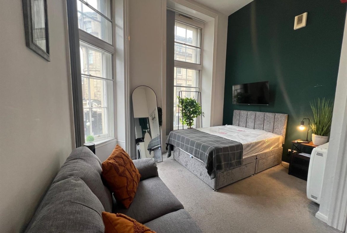 Flat Fenkle Street in Newcastle upon Tyne