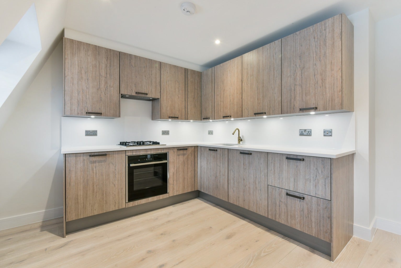 Flat Charlotte Street in Greater London