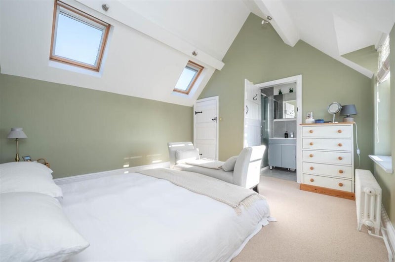 Room Warwick Road in Stratford-on-Avon
