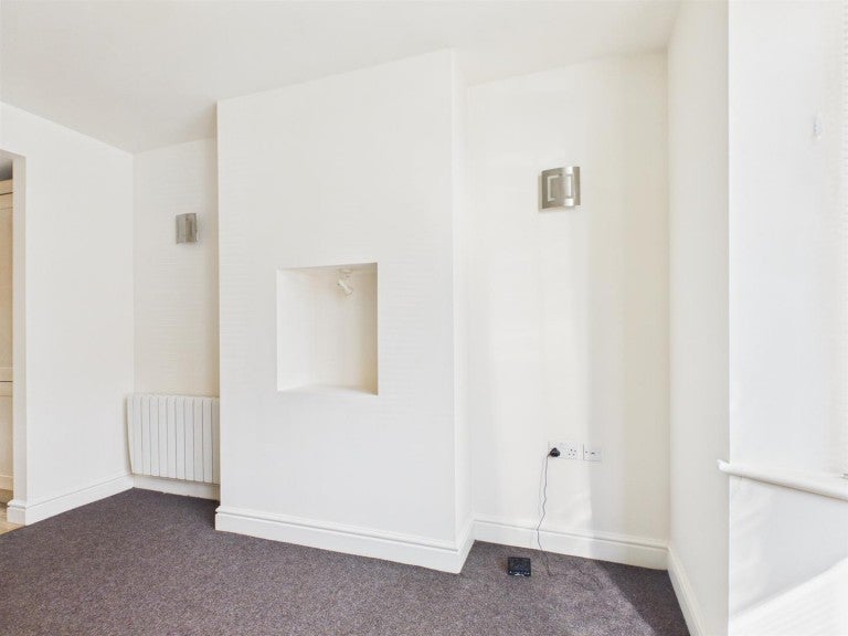 Flat Bath Street in Harborough