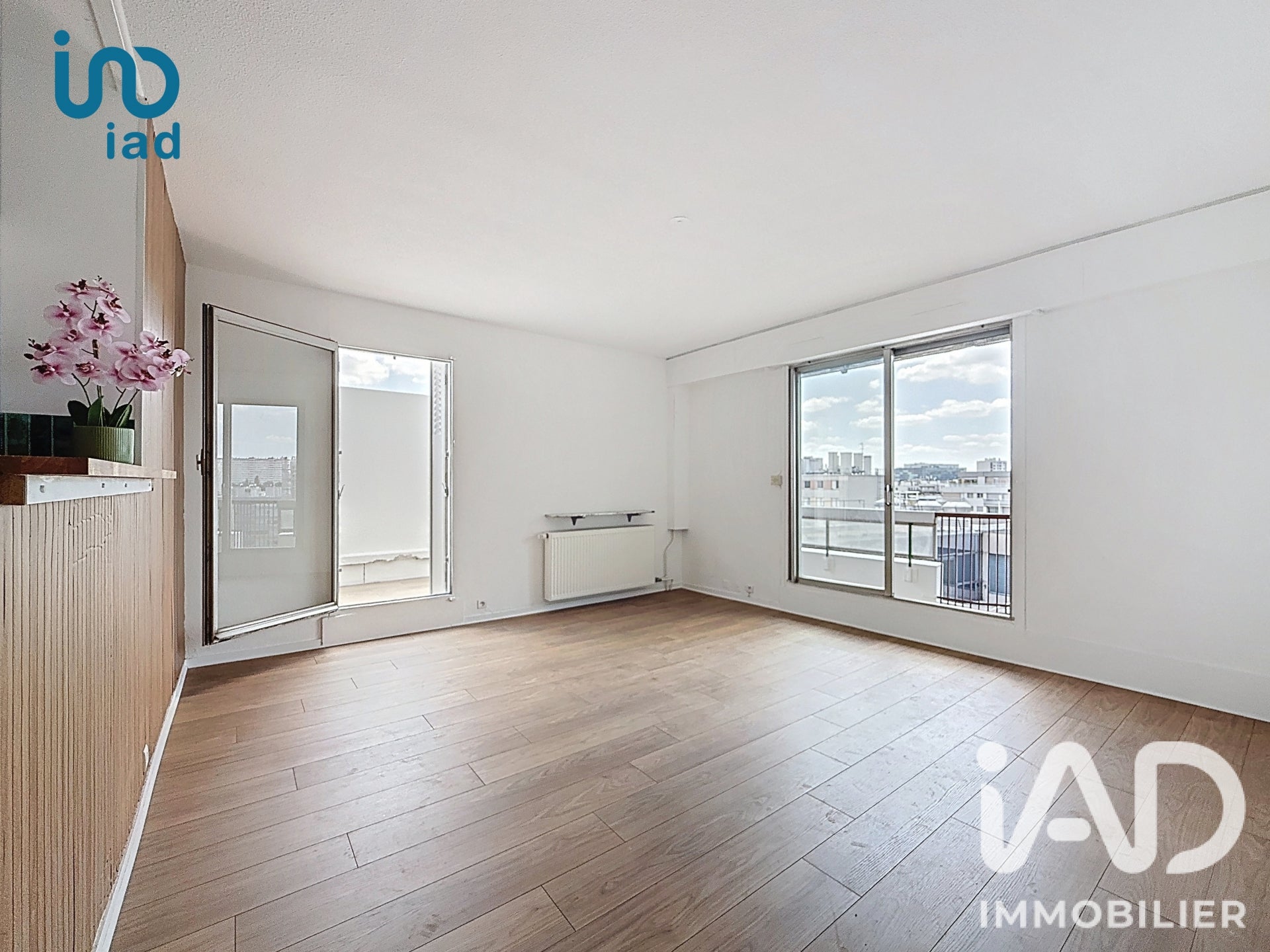 Flat Rue Thiboumery in Paris