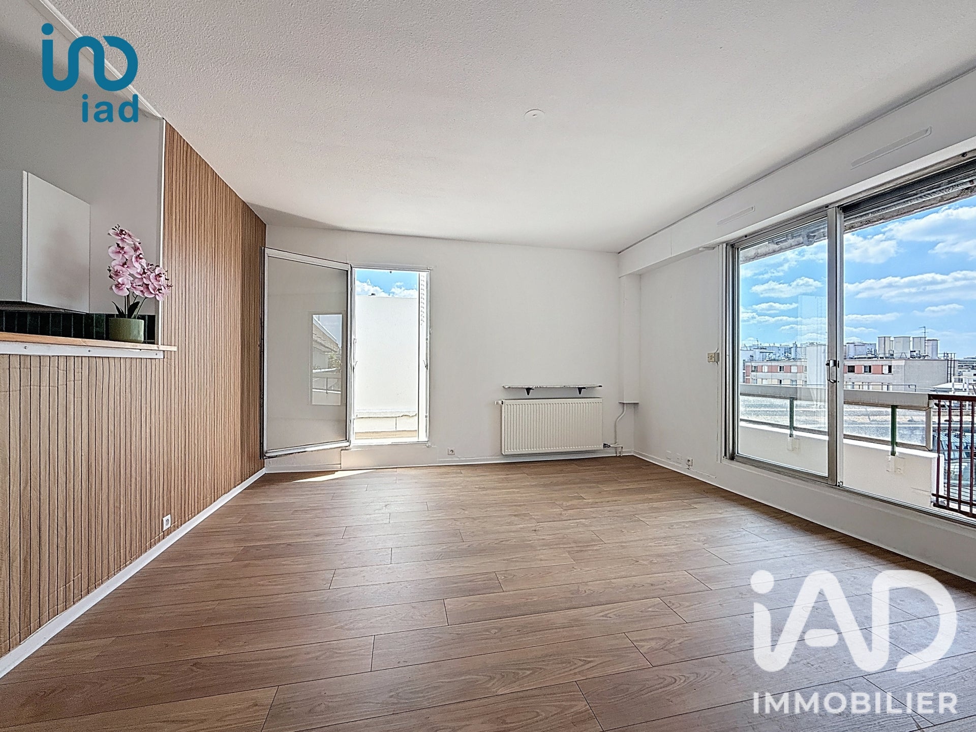 Flat Rue Thiboumery in Paris