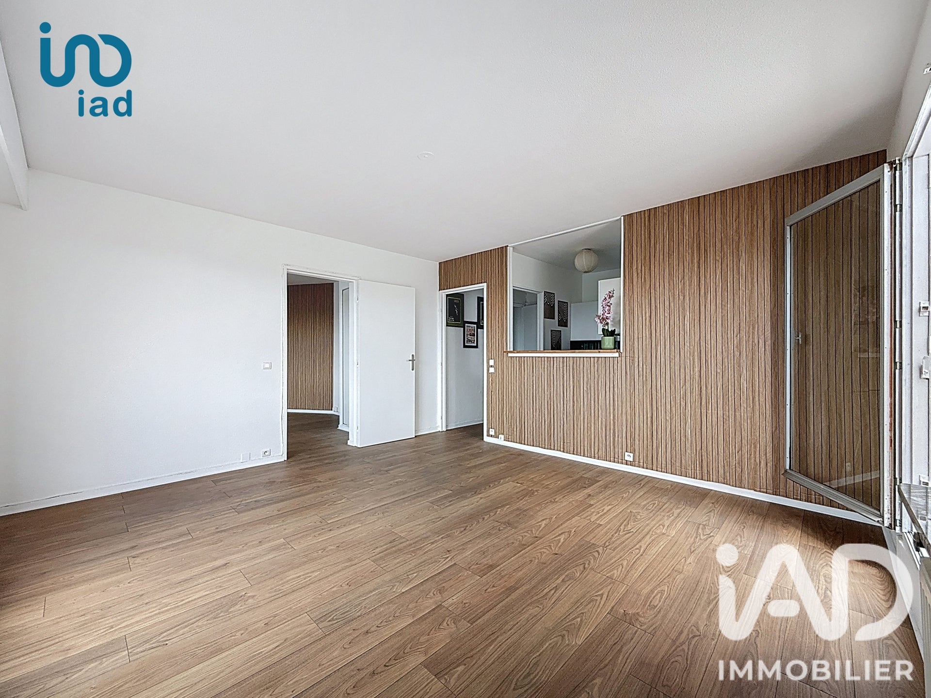 Flat Rue Thiboumery in Paris