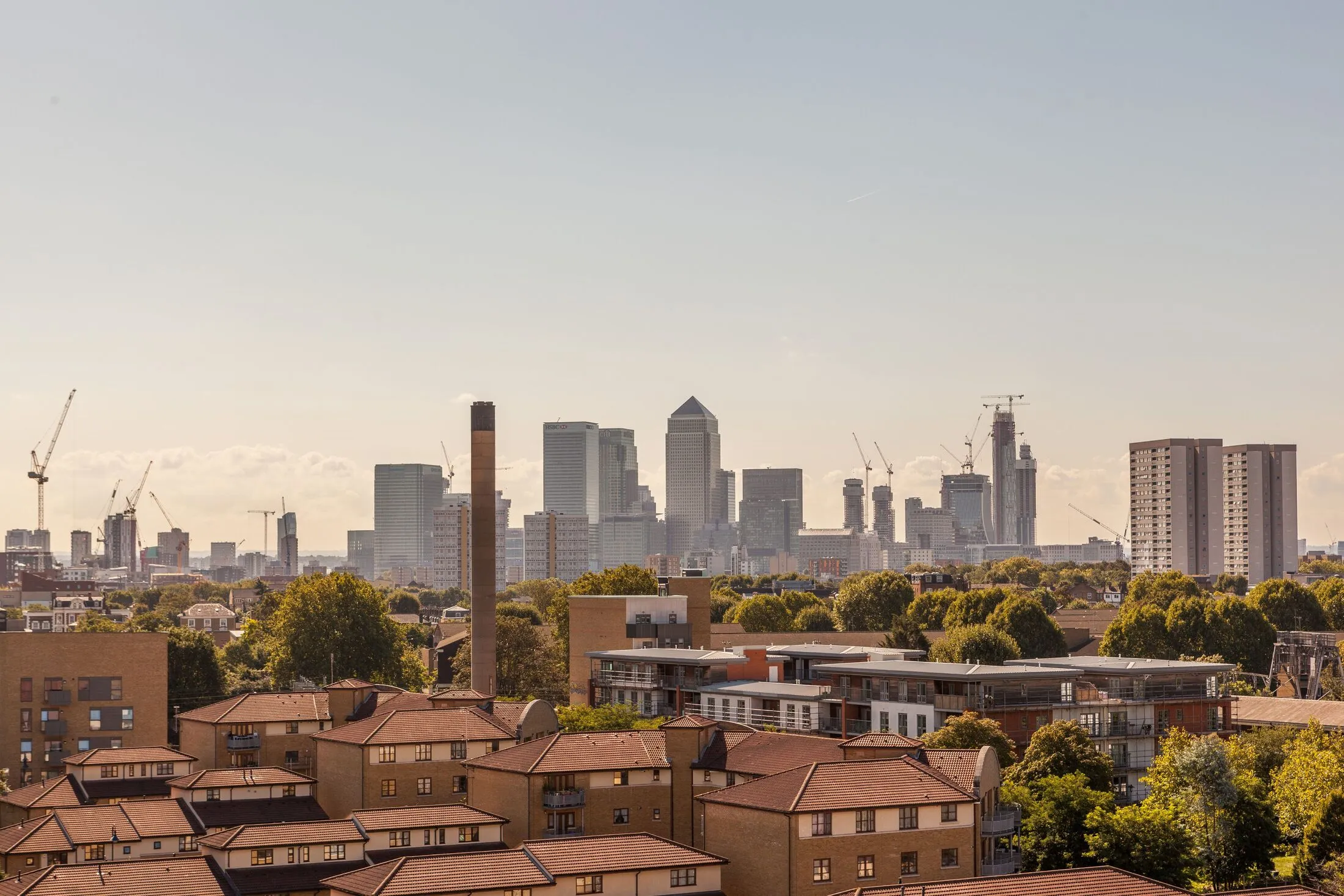 Flat Pancras Way in Greater London