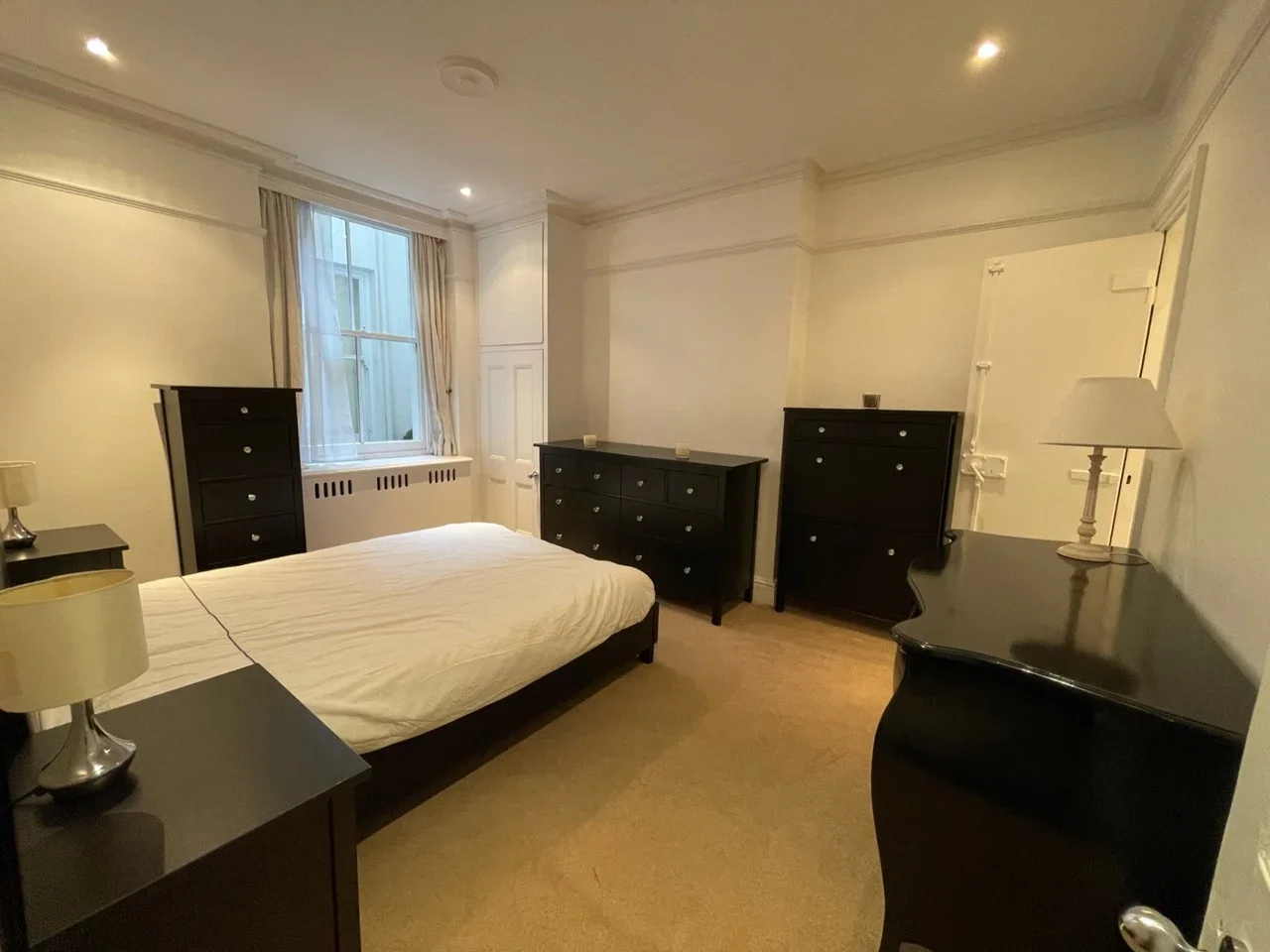 Flat Stanhope Gardens in Greater London