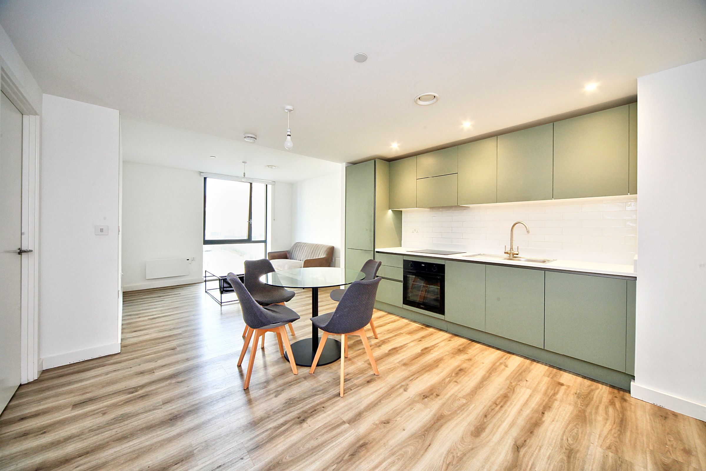 Flat Kimpton Road in Luton