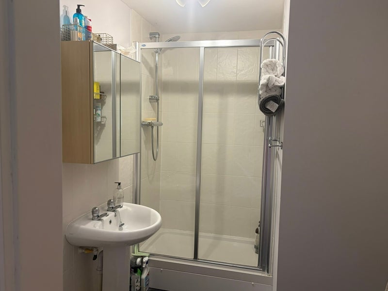 Room Beecham Road in Stratford-on-Avon