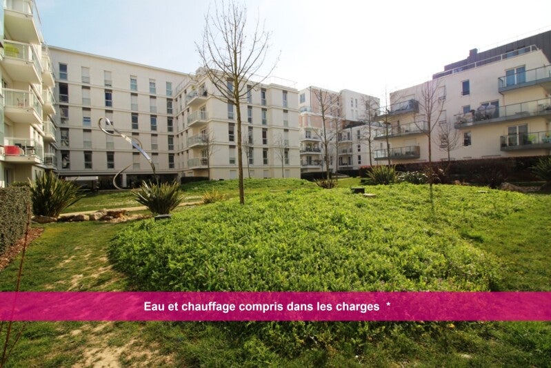 Flat Rue Jean-Baptiste Charcot in Massy