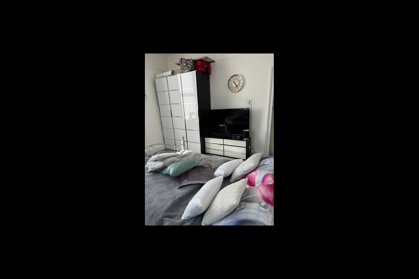 Room Westfield Road in Wakefield
