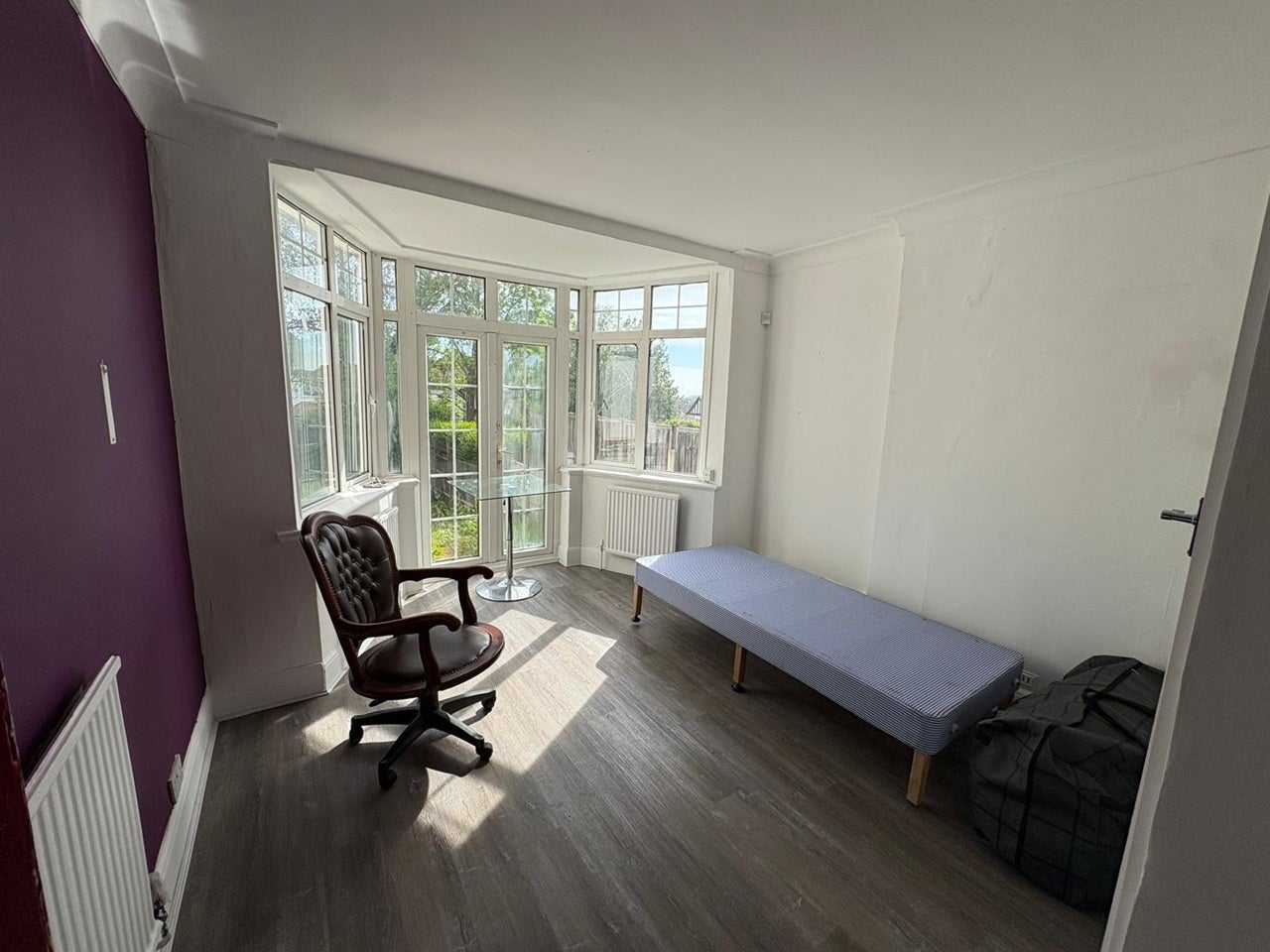 House Wickliffe Gardens in Greater London