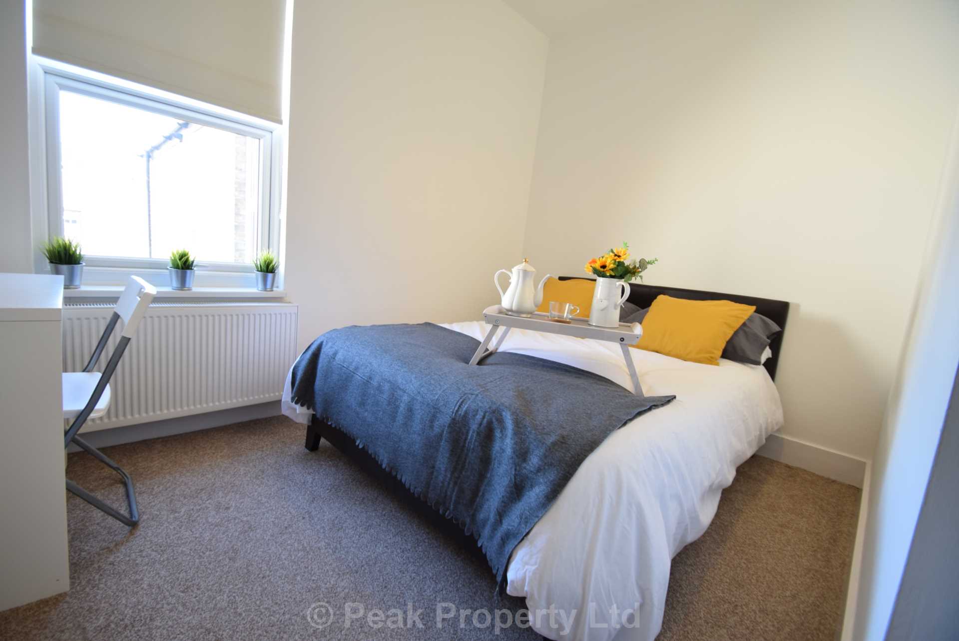 Room Princes Street in Southend-on-Sea