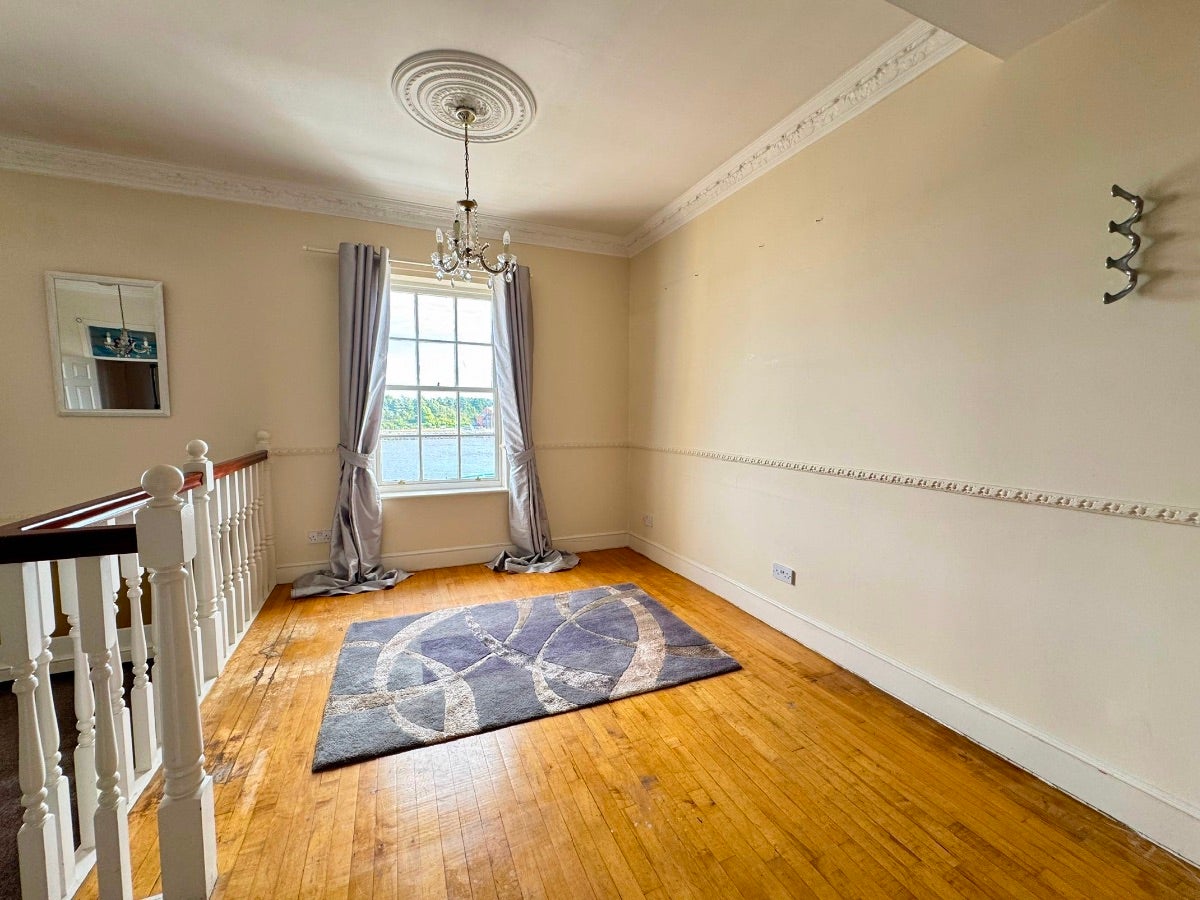 Flat New Quay in North Tyneside