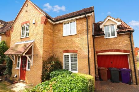 House Lomond Way in North Hertfordshire