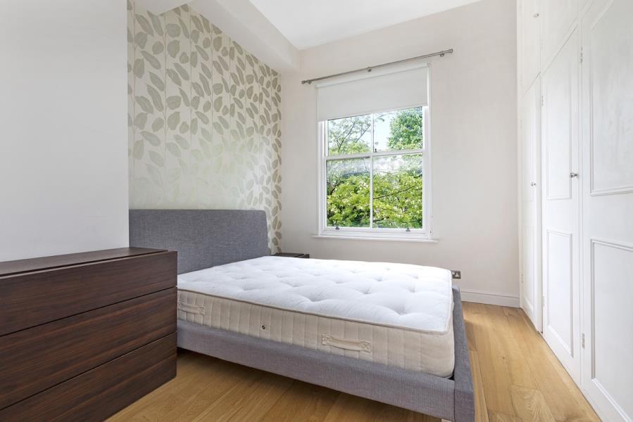Flat Harcourt Terrace in Greater London