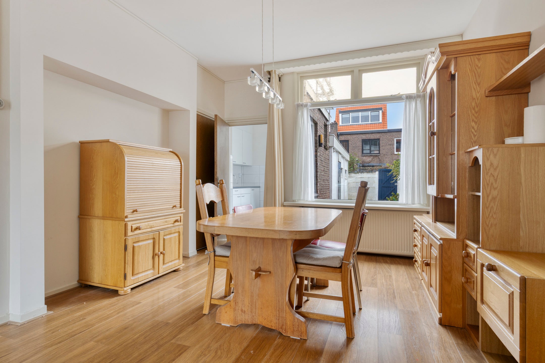 Tussenwoning te koop: Nachtegaalstraat 17, Breda