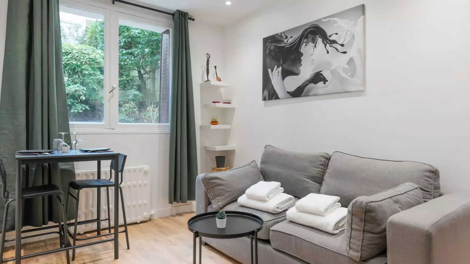 Appartement Rue Raynouard à Paris