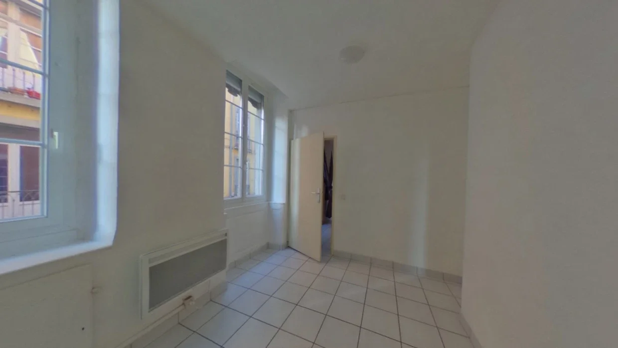 Flat Place aux Herbes in Grenoble