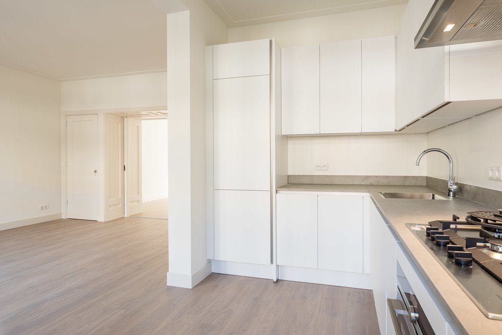Appartement te huur: Stadionweg, Amsterdam