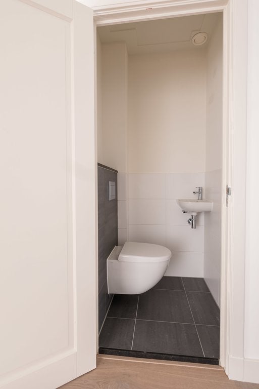 Appartement te huur: Stadionweg, Amsterdam