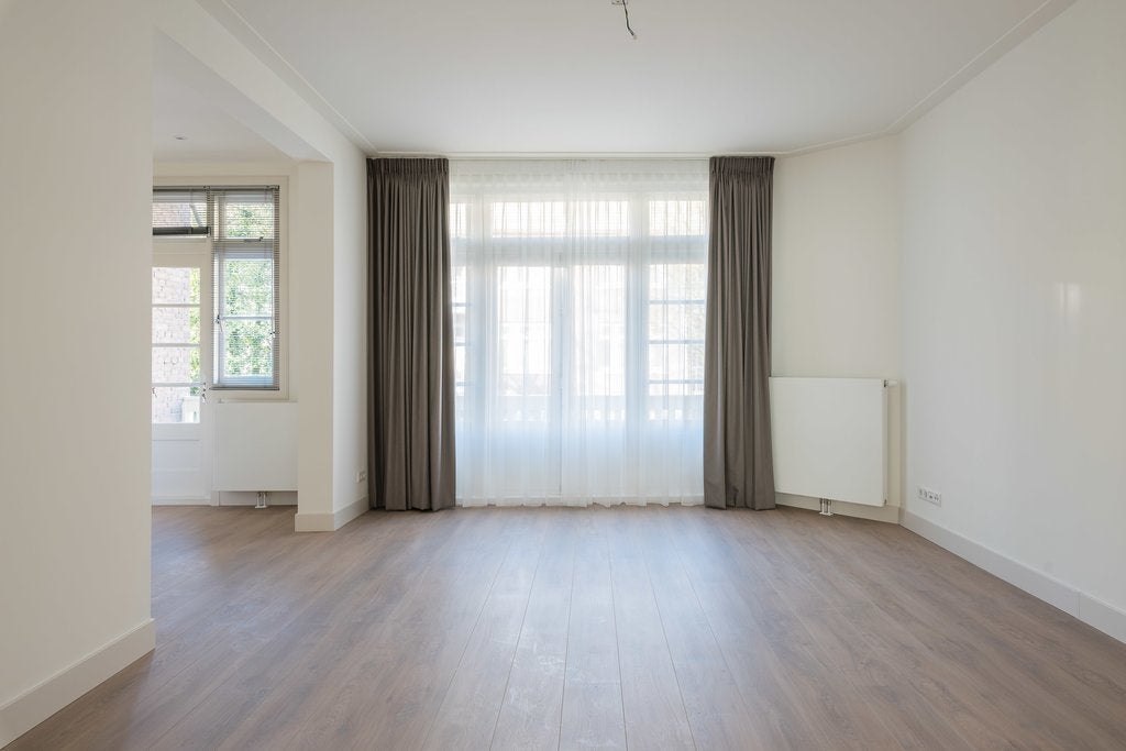 Appartement te huur: Stadionweg, Amsterdam