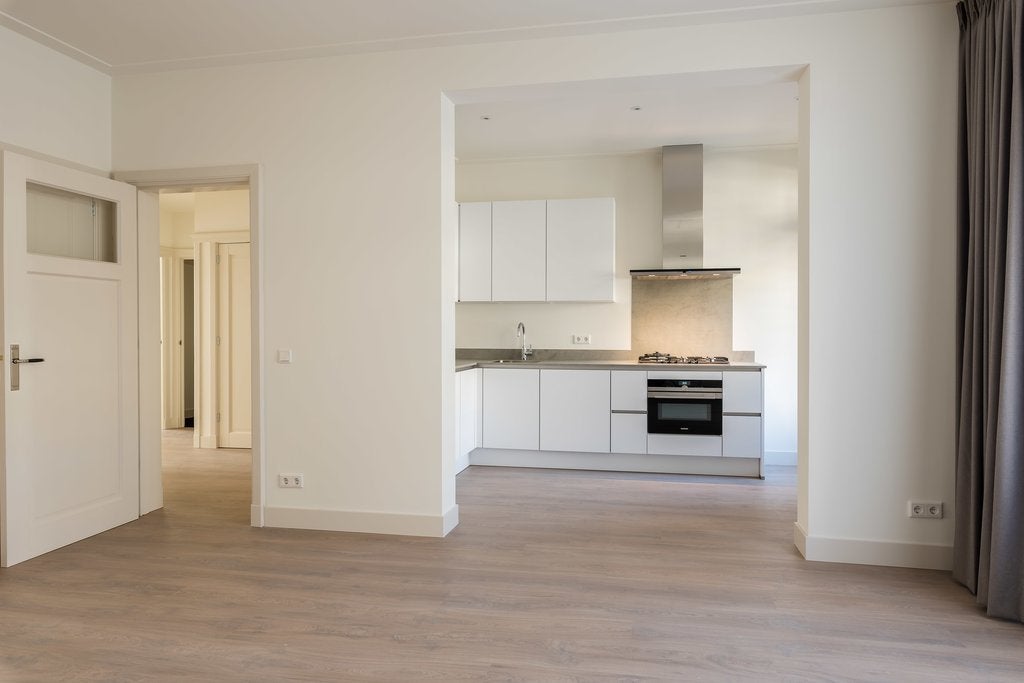 Appartement te huur: Stadionweg, Amsterdam