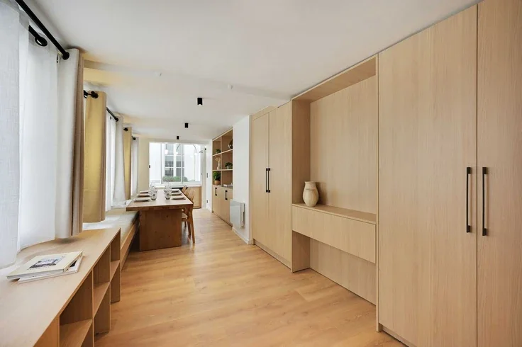 Appartement Rue Sainte-Anne à Paris