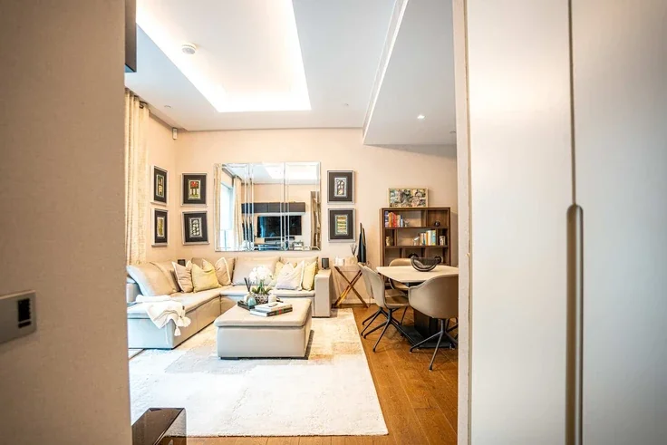 Flat Ongar Road in Greater London
