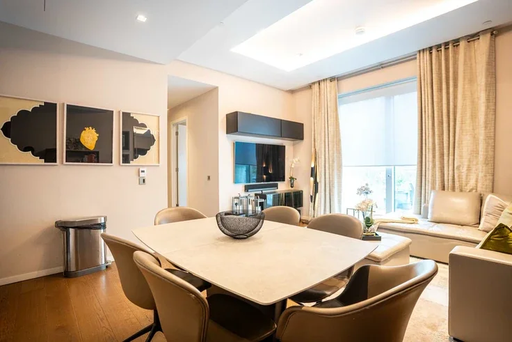 Flat Ongar Road in Greater London