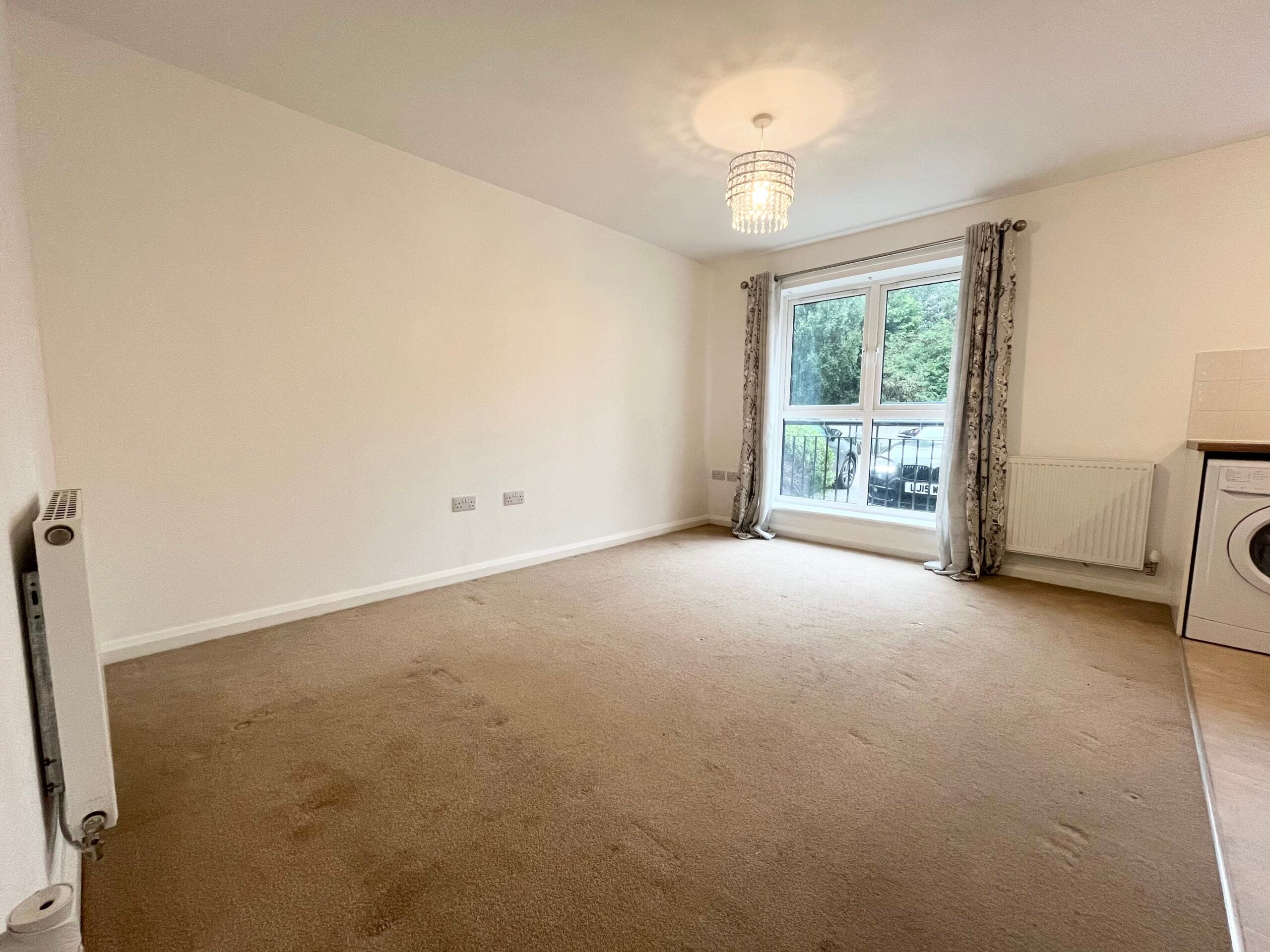 Flat Frederick Drive in Peterborough